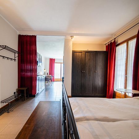 Bed And Breakfast Studios Alto Lago Di Como Gravedona Exterior photo
