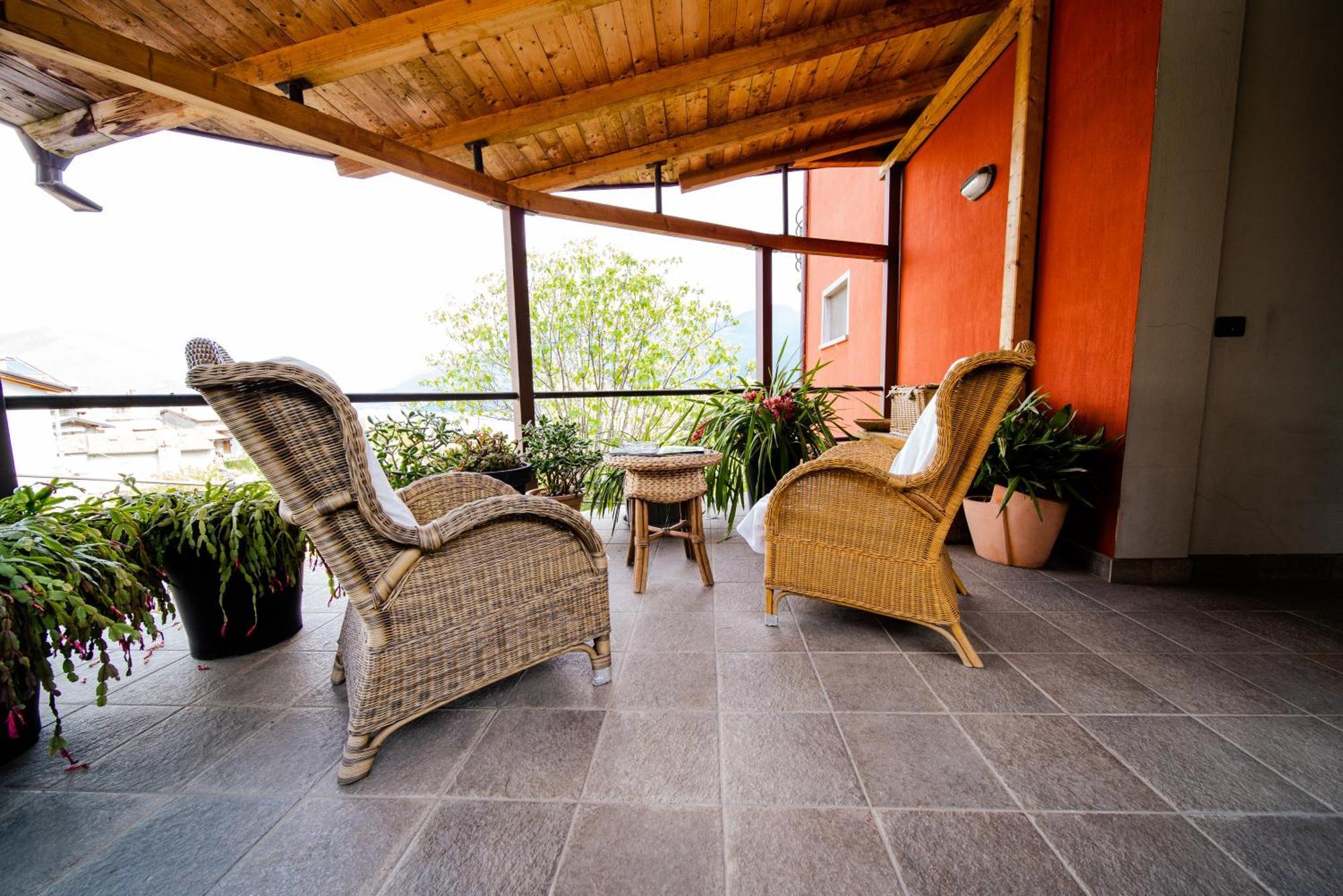 Bed And Breakfast Studios Alto Lago Di Como Gravedona Exterior photo