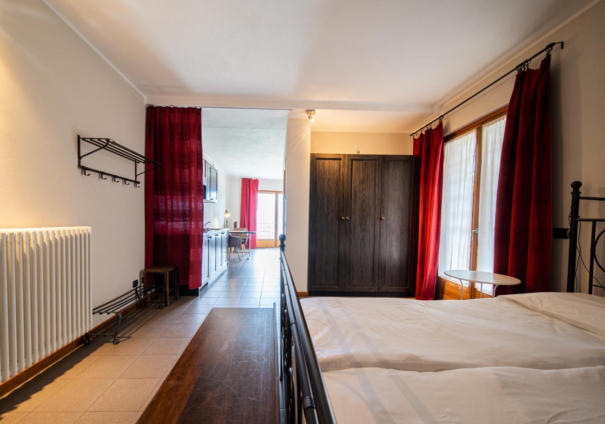 Bed And Breakfast Studios Alto Lago Di Como Gravedona Exterior photo