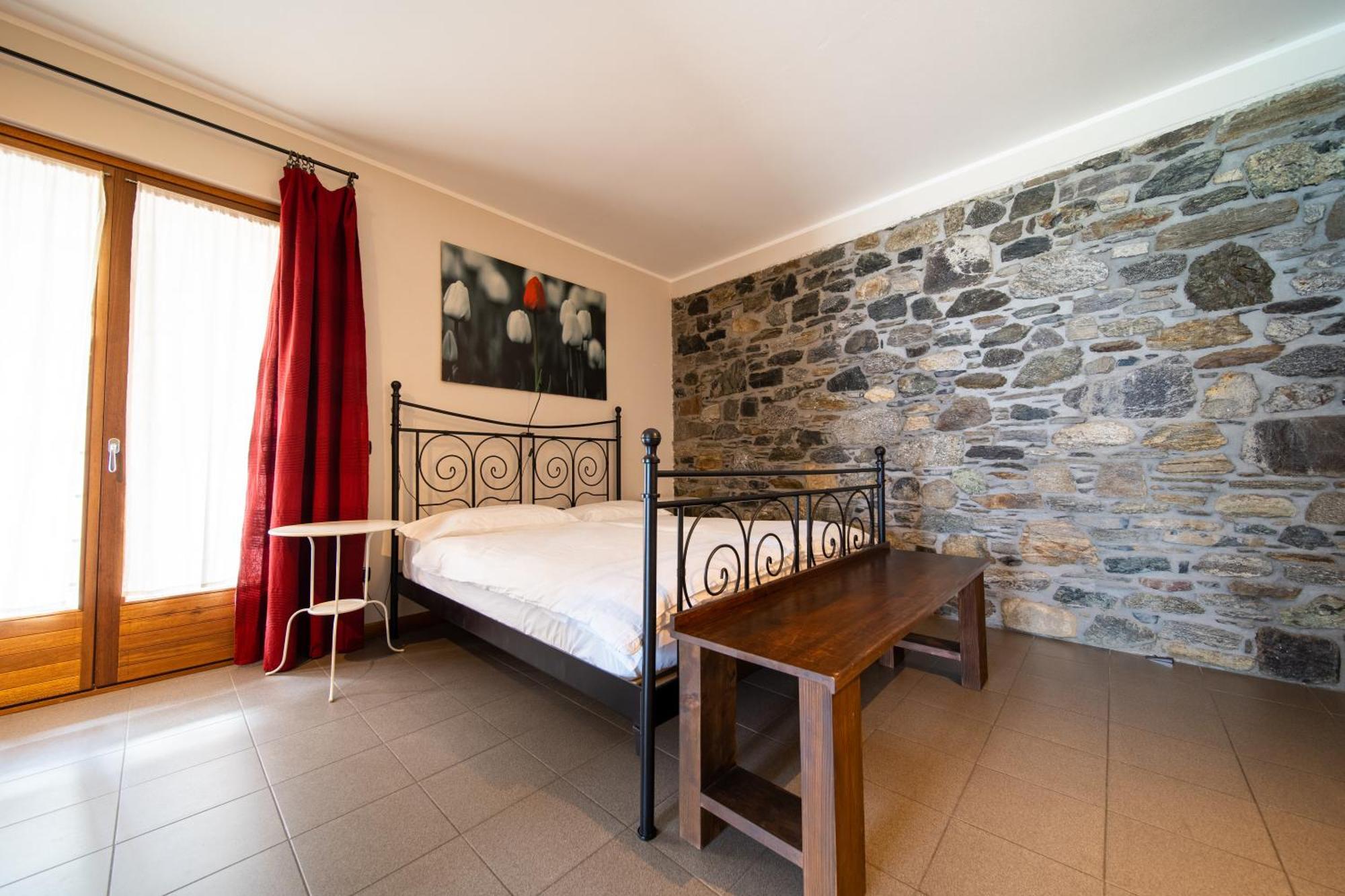 Bed And Breakfast Studios Alto Lago Di Como Gravedona Exterior photo